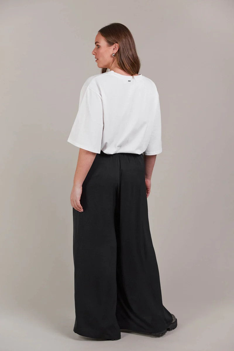 Laax Wide Pant | Black