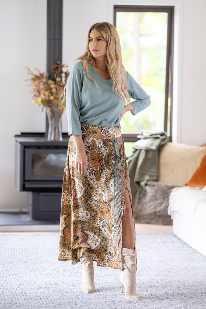 Donella Split Skirt