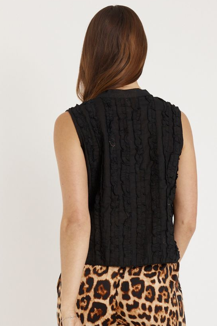Rubyyaya  Camargue Top | Black