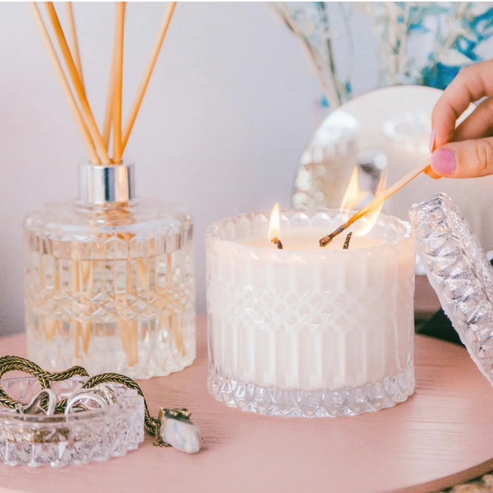 Mrs Darcy Candle Large |  Emerald