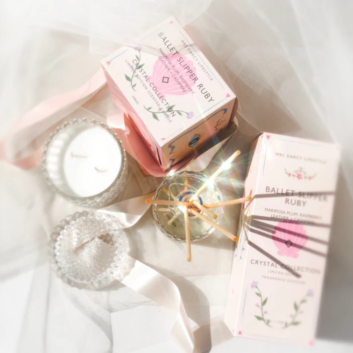 Mrs Darcy Candle Large  | Ballet Slipper Ruby