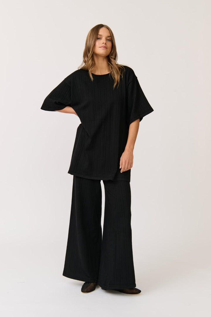 Cartel & Willow Trisha Top | Black