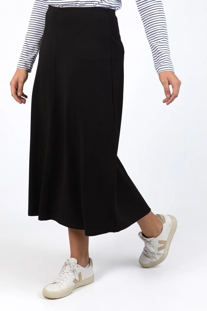 Elm Penny Ponte Skirt | Black