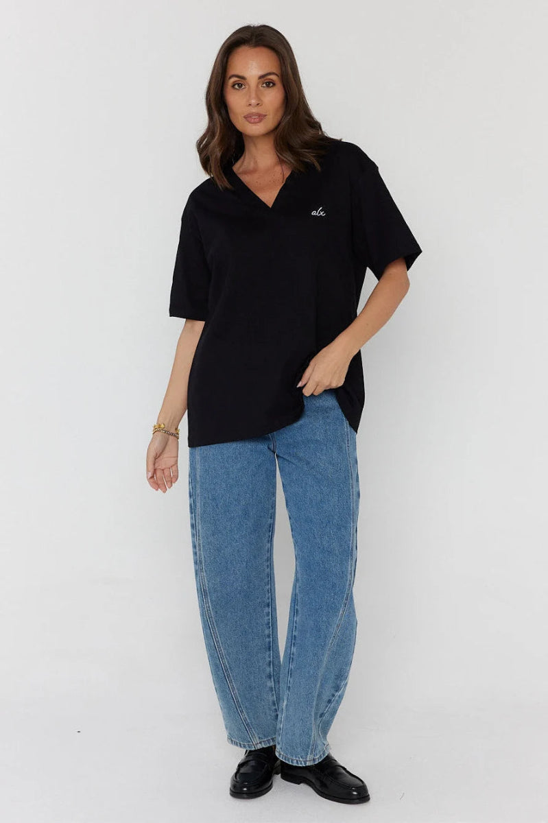 ALEXANDRA Avara V-Neck T-Shirt