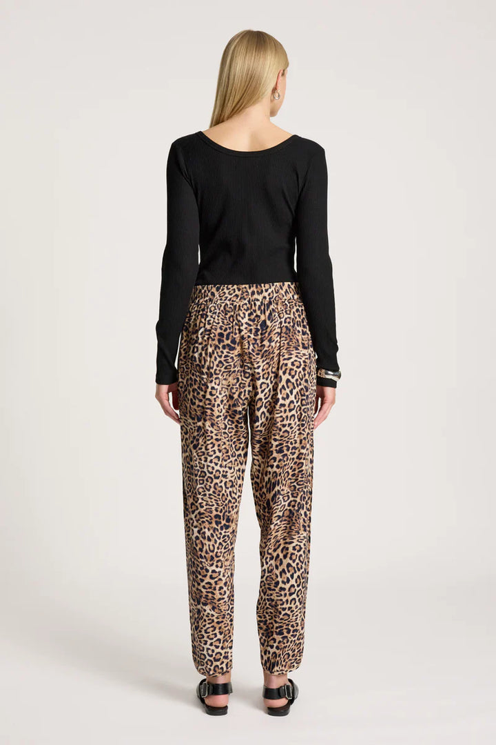 woman wearing Bajau Pant in Nomad