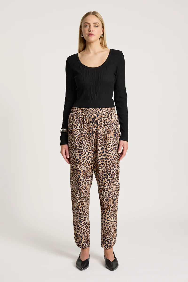 woman wearing Bajau Pant in Nomad