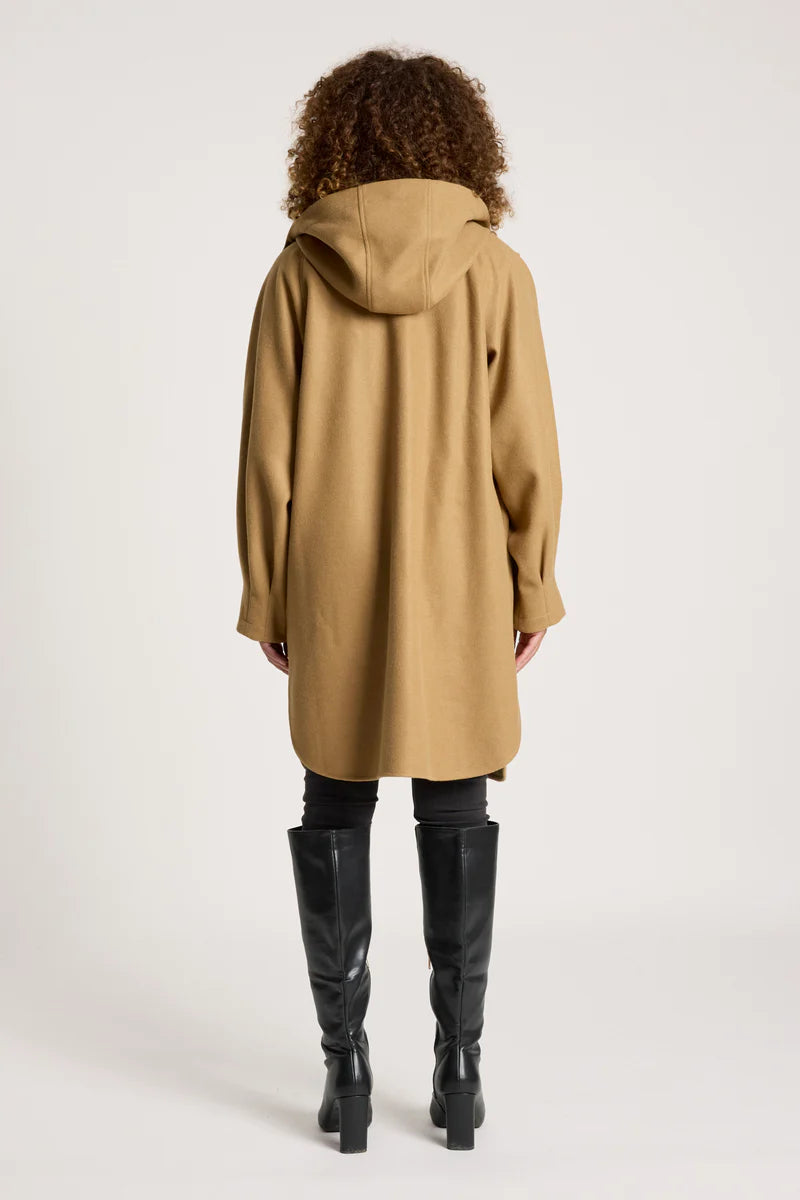 woman wearing Eb & Ive Sable Hood Jacket in Mocha