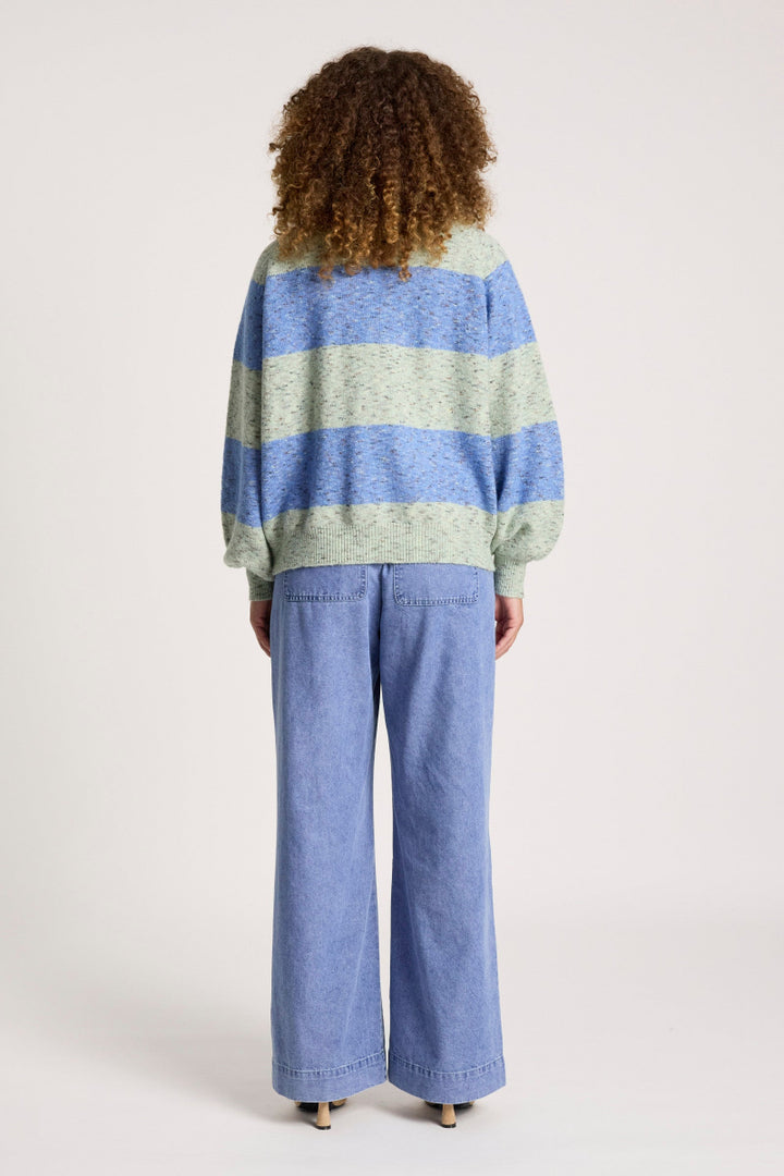 woman wearing Zarda Cardigan in Sage/Lake