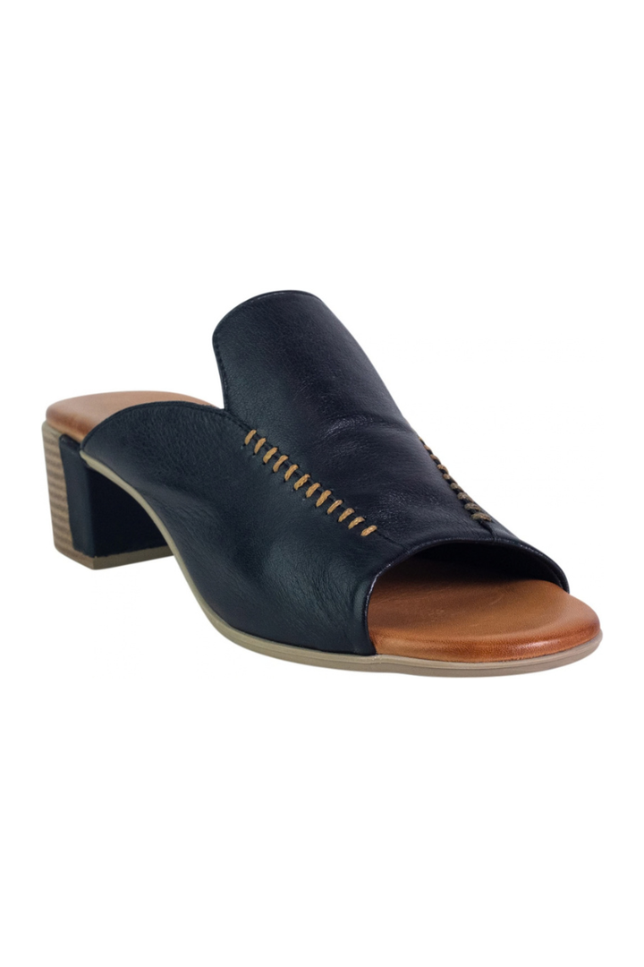 HINAKO Dobby Shoe | Black