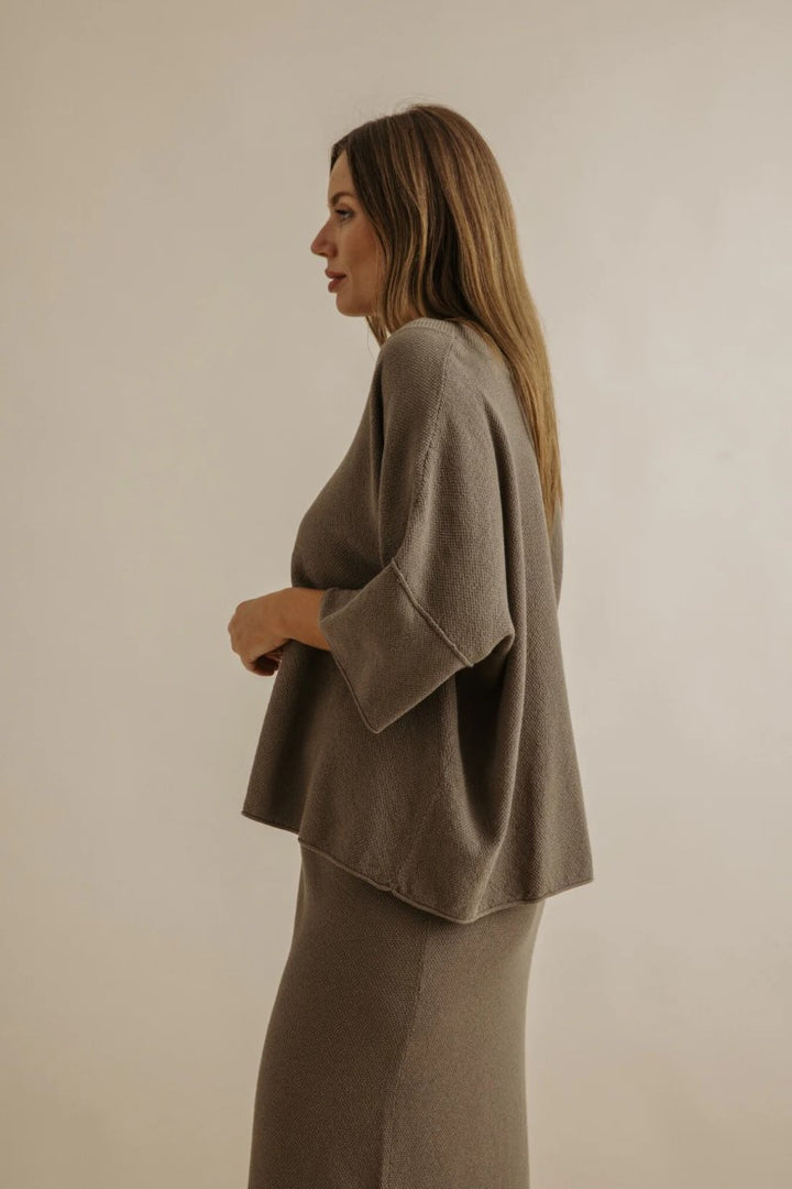 Retreat Twist Tee