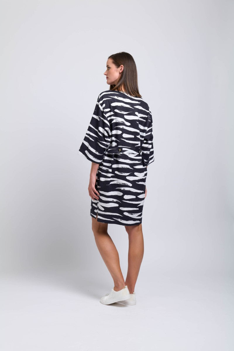 Foil Add A Cinch Dress | Uno