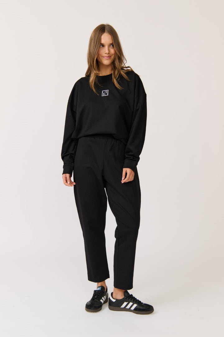 Cartel & Willow Ada Slim Sweater | Black