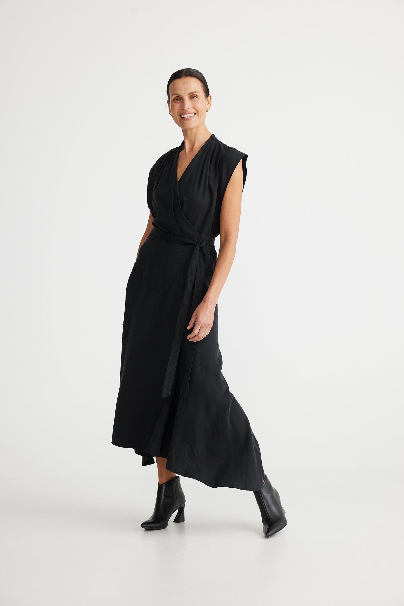 amalita dress - black DRESS BRAVE & TRUE 
